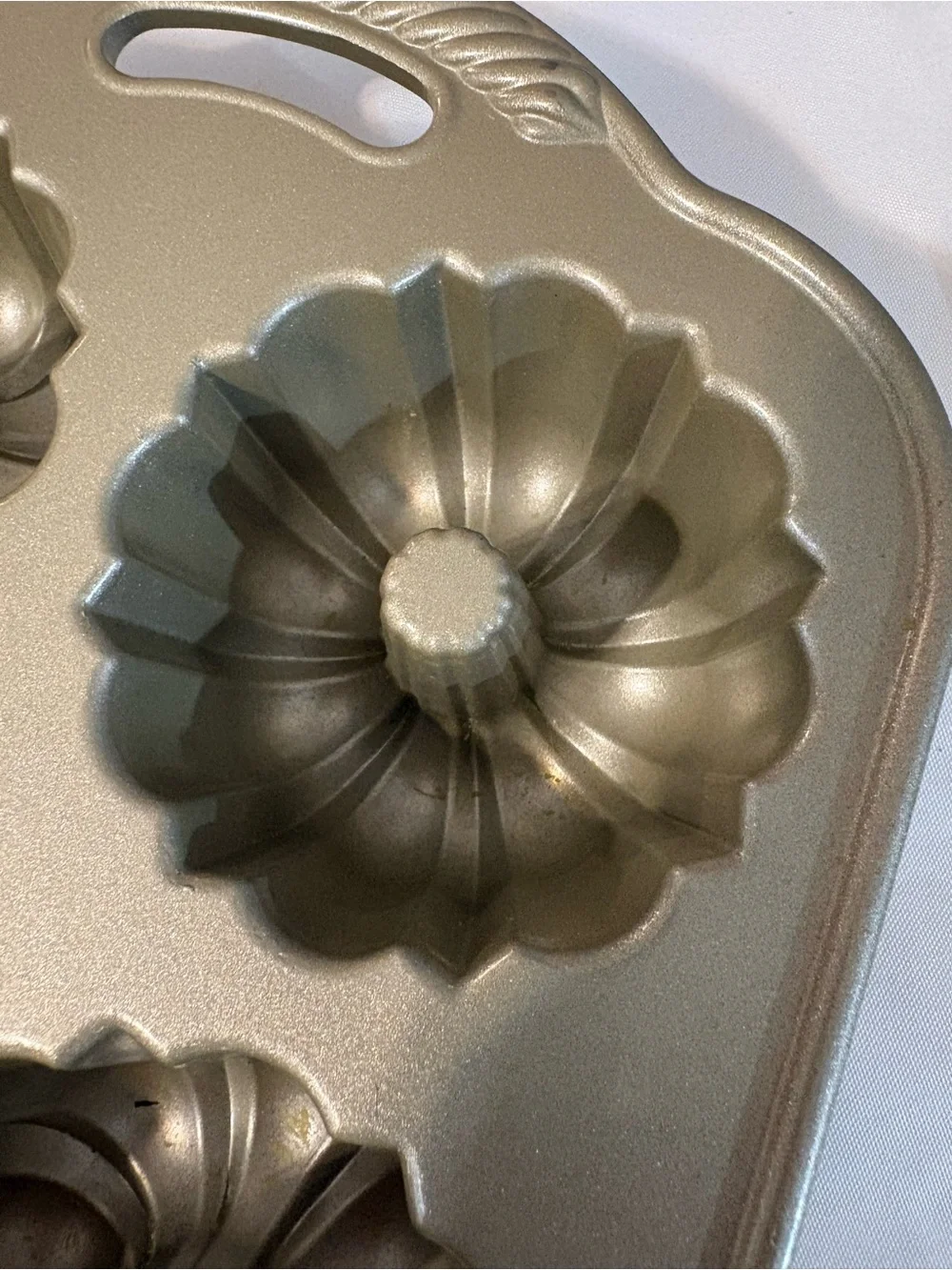 Nordic Ware bake six
